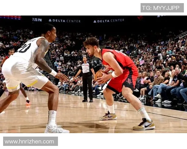 火箭与雷霆季后赛激战正酣在线直播全程回顾与精彩瞬间分析 火箭与雷霆季后赛激战正酣在线直播全程回顾与精彩瞬间分析