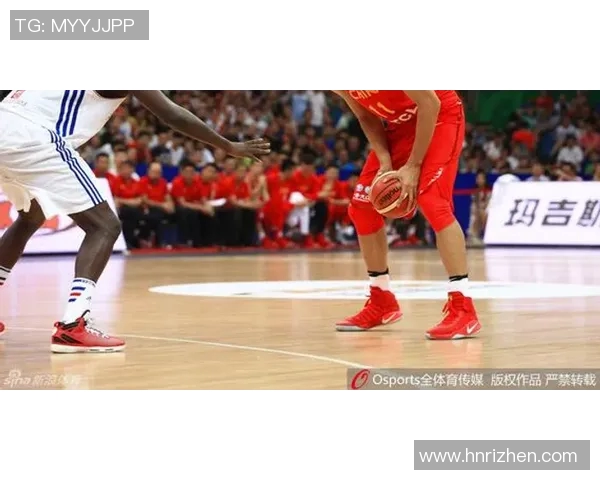 男篮热身赛对阵美国队全力以赴展现实力备战国际赛事 男篮热身赛对阵美国队全力以赴展现实力备战国际赛事